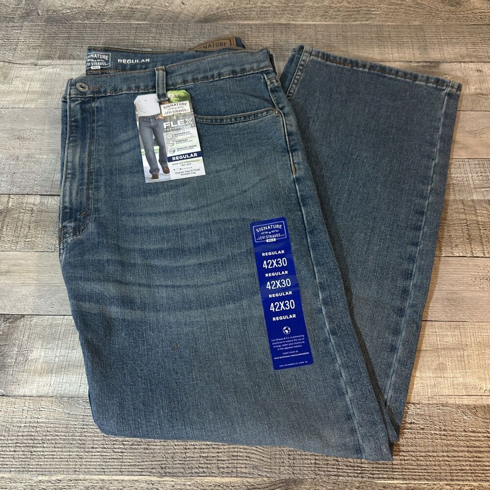 Signature Levi Strauss Gold Flex Performance Jeans Men’s 42X30 Reg Straight Leg - Picture 1 of 16